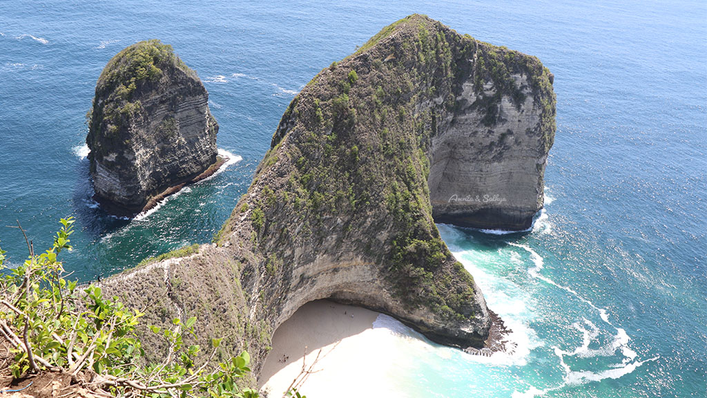 Kelingking Beach